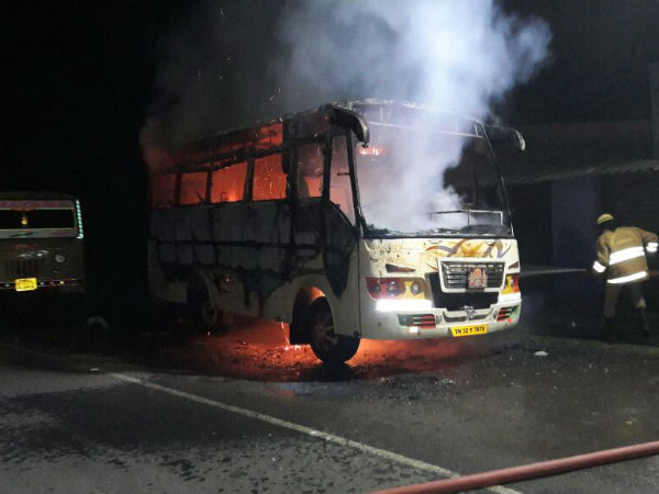 Tourist van caught fire at Edappadi