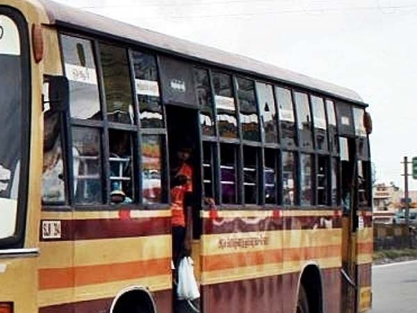Jayahealth: Stone pelt on a city bus reported in Chennai 