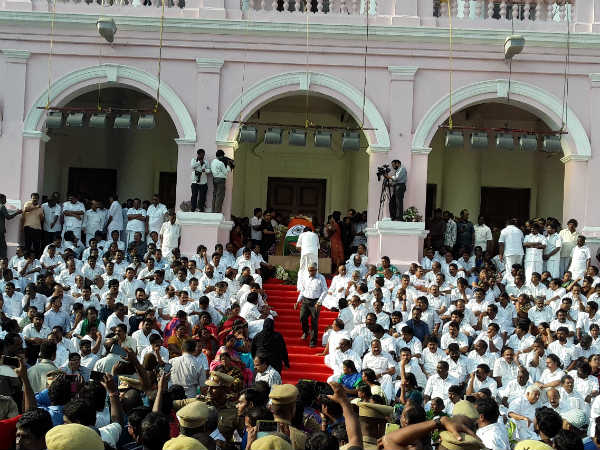 Jayalalitha mortal at poes garden house 