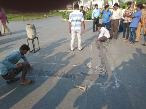 Jayalalithaa to be laid to rest at Marina Beach on Tuesday 