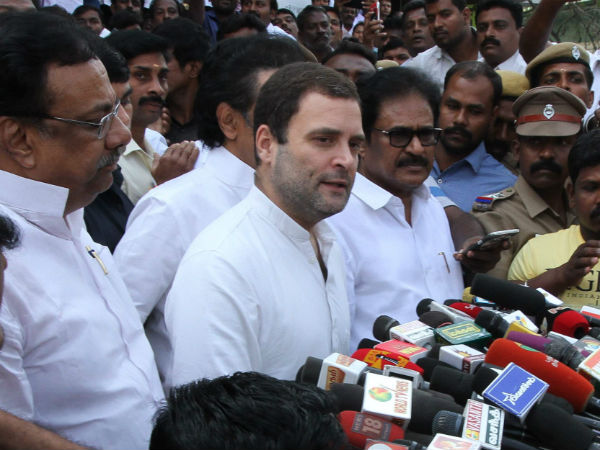 Rahul visits Kauvery Hospital, enquires about Karunanidhi's health