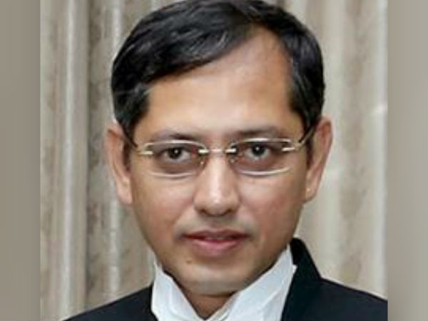 I have doubt in Jayalalitha death, says High court judge 