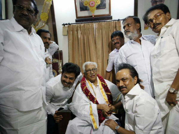 அன்பழகன் தயக்கம் 
