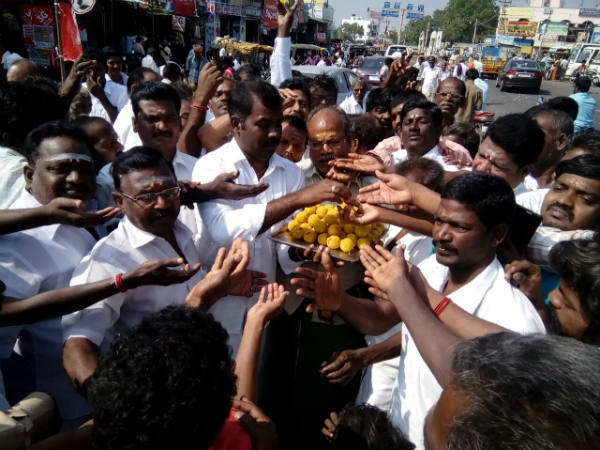 ஜெயலலிதாவின் வெற்றி