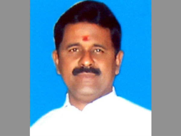 முந்திரிக்கொட்டை 'காமராஜ்'