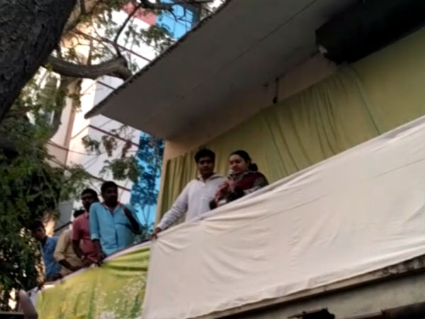  ஜெயலலிதா போல் வணக்கம் 