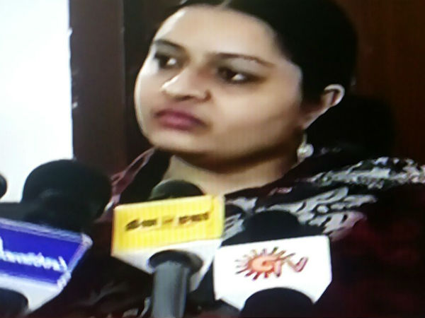 கண்ணீர் மல்க வேண்டுகோள்