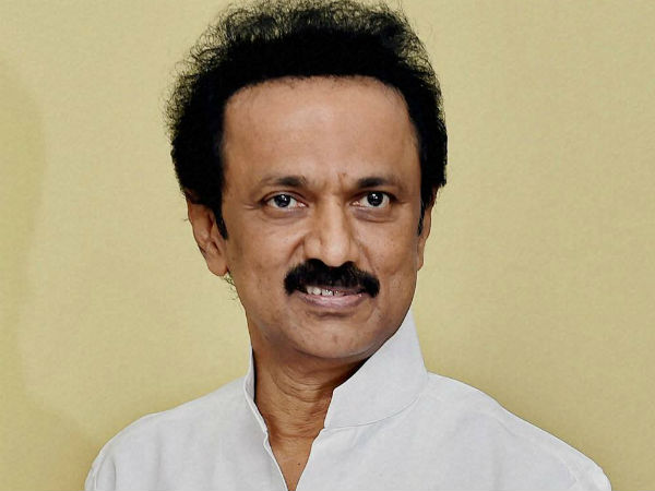 மத்திய அரசின் எடுபிடி 