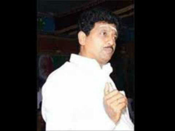 மன்னார்குடி தொண்டர்கள்தான்... மன்னார்குடி தொண்டர்கள்தான்...