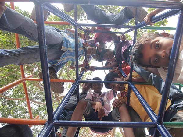 பொழுது போக்கு பூங்கா பொழுது போக்கு பூங்கா