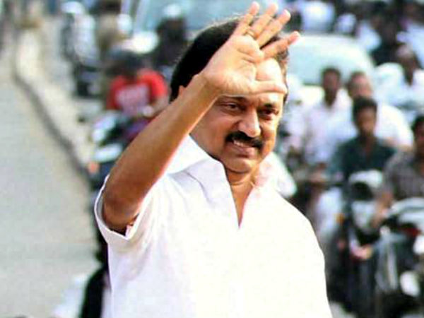 போலீஸ் பாதுகாப்பு