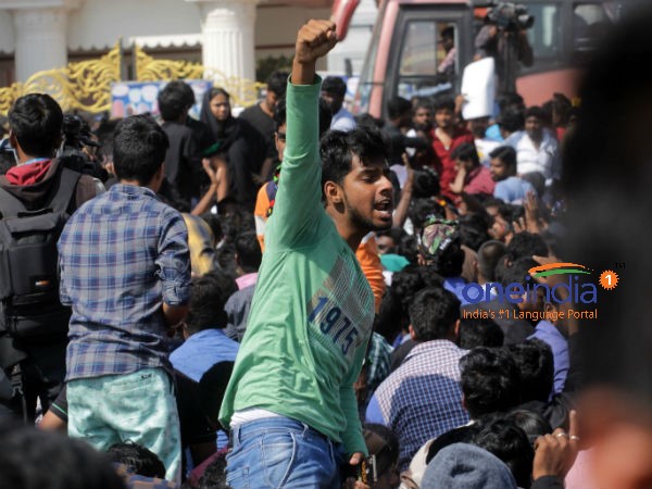 ரவூப், செங்கொடி ரவூப், செங்கொடி