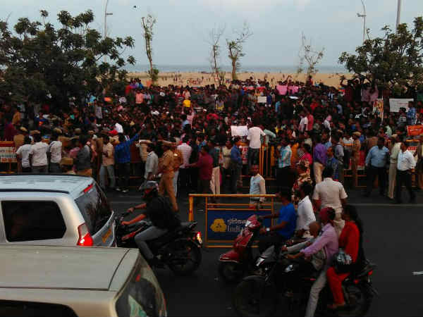 2 லட்சம் பேர் 