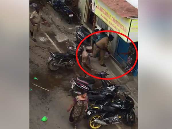 பெண்கள் மீது தாக்குதல்