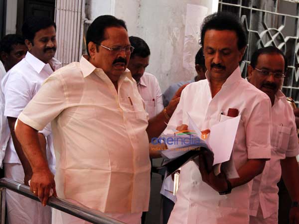 திமுக வெளிநடப்பு 