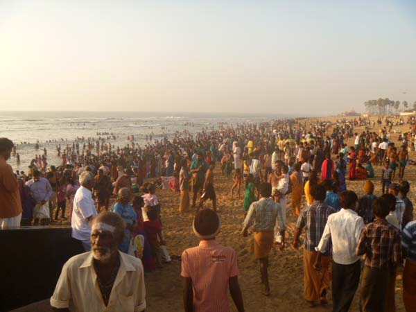 கன்னியாகுமரியில் வழிபாடு