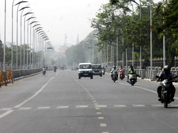 நிசப்தமான நினைவிடங்கள் 