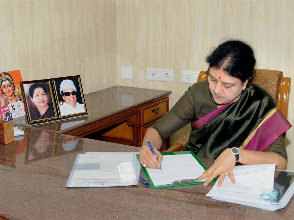 Sasikala will become a Chief Minister of Tamilnadu : Minister R BUdayakumar Sasikala will become a Chief Minister of Tamilnadu : Minister R BUdayakumar