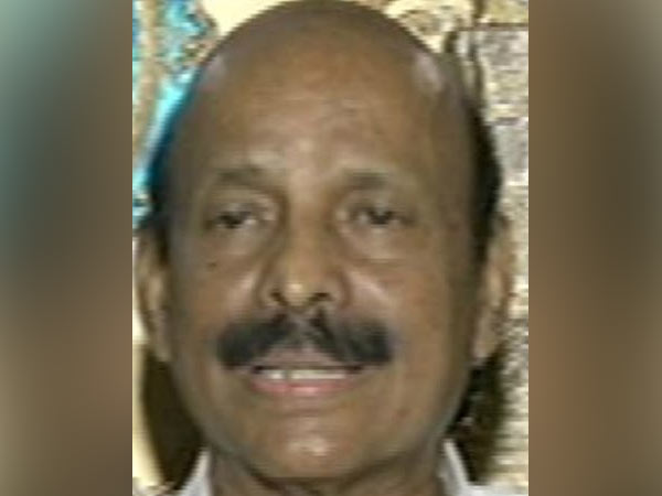 சின்னம்மா, பெரியம்மா