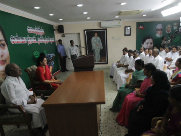 எனக்கு கீழ்தான் முதல்வர்