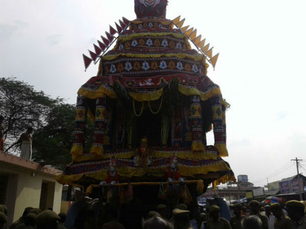 தேரோட்டம் கோலகலம்