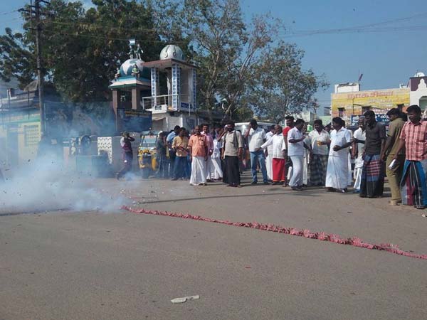 பட்டாசு வெடிப்பு