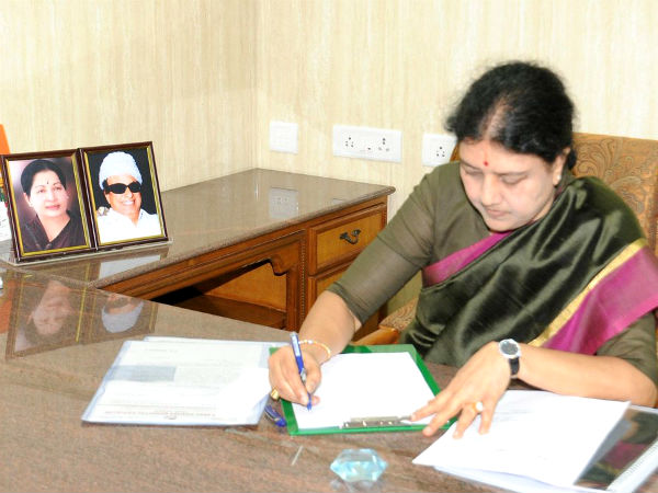 ஜெயலலிதா விரோத செயல்கள்