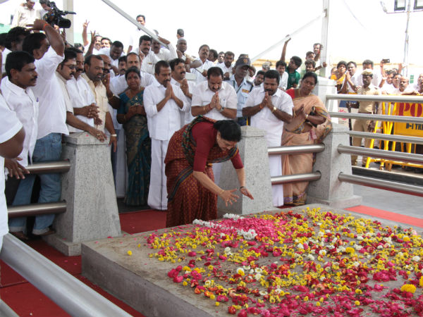 அரசியல் அநாகரிகம்