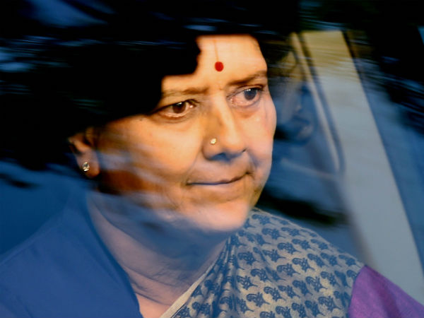 சசிகலா வாழ்த்து 