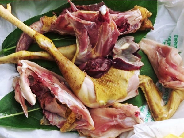 வெளியூர்களுக்கு செல்கிறது 