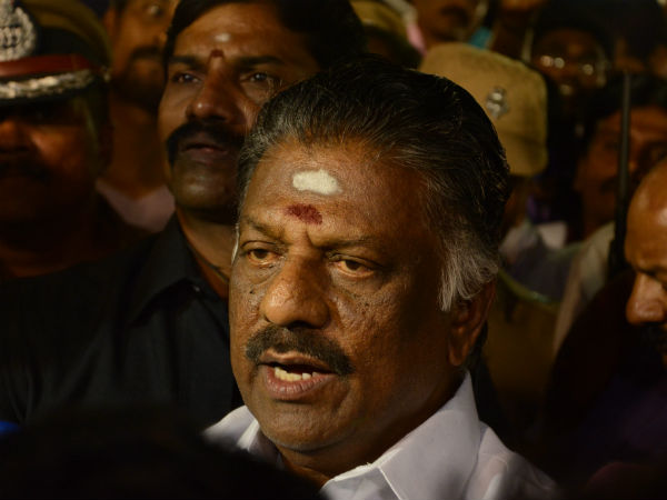 தர்மயுத்தம் 