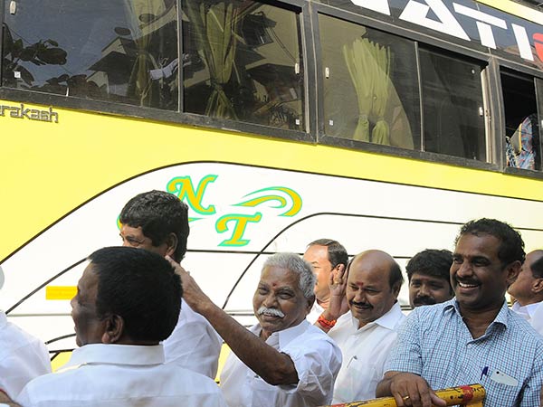  எம்எல்ஏக்கள் செயல்பாடு