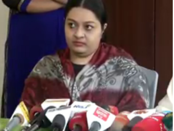 மரியாதை நிமித்தமாக சந்தித்தேன்