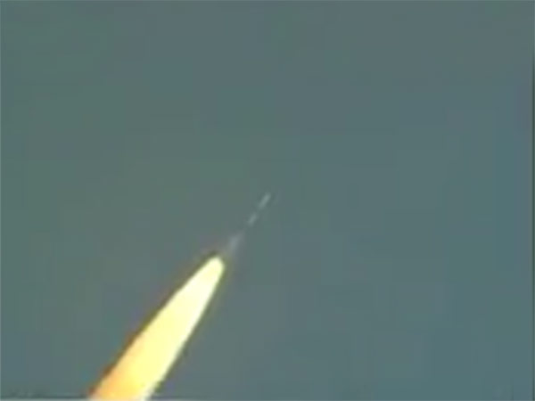 Isro launched 104 satellites in PSLV -c37 rocket from Sriharikota