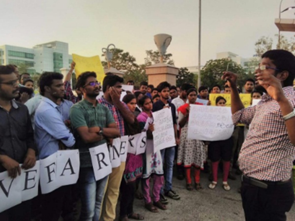 IT Employees rally against Hydrocarbon project in chennai IT Employees rally against Hydrocarbon project in chennai