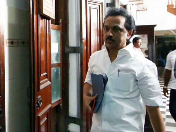 Stalin files petition High Court challenging Saturday’s trust vote Stalin files petition High Court challenging Saturday’s trust vote