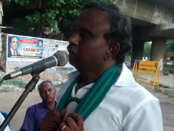  மன உளைச்சல் அடைந்தேன்