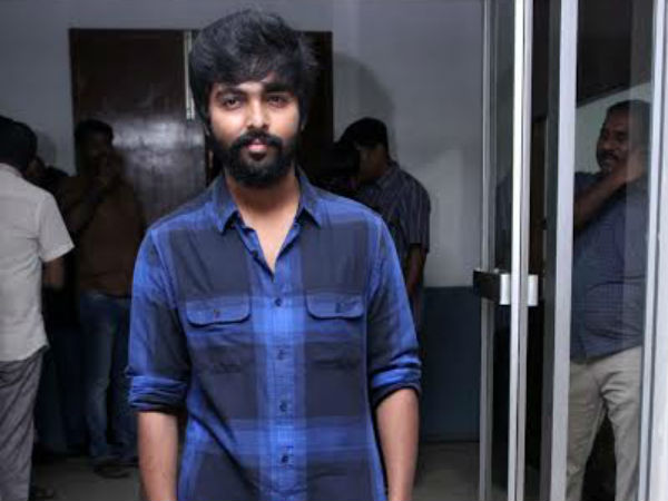 திரையுலகினர் ஆதரவு 