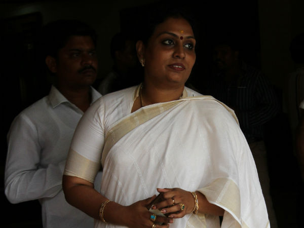 சிம்லா முத்துச்சோழன் 