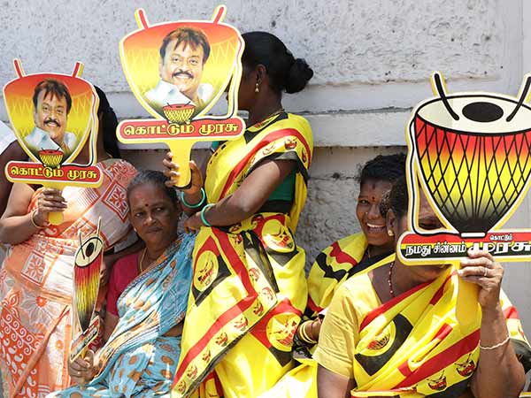 மக்கள் மாற்றத்தை விரும்புகிறார்கள்