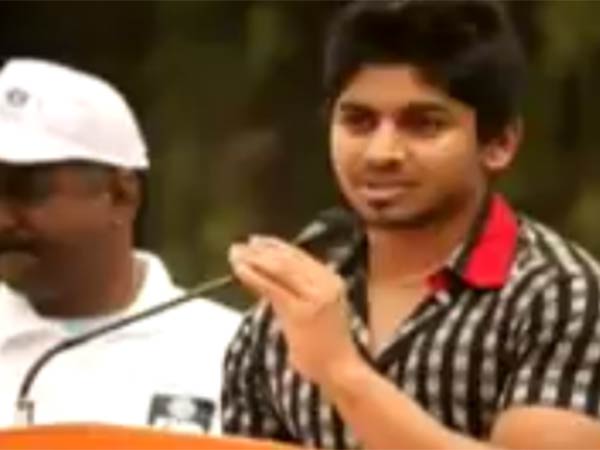 டிரைவர்கள் உயிர் தப்பும் சம்பவம்