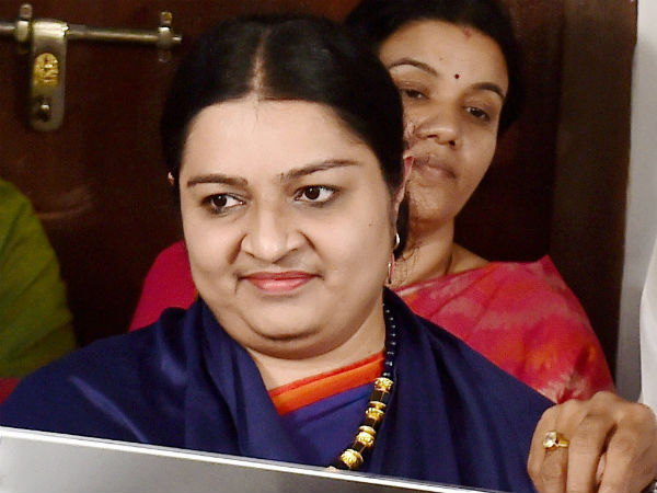 கணவரை தூண்டிவிடுகிறார்கள் 