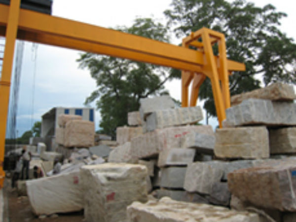 மாவட்ட ஆட்சியர் நடவடிக்கை மாவட்ட ஆட்சியர் நடவடிக்கை