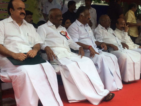 ஓபிஎஸ் அணி புறக்கணிப்பு