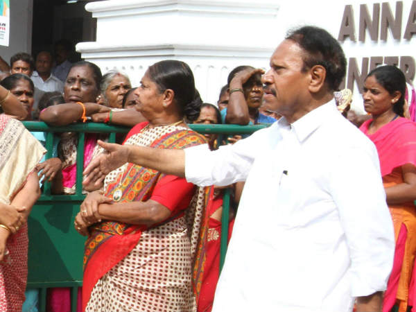 நீதிமன்றத்திற்கு செல்ல..