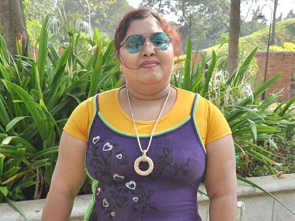 எந்த அணியிலும் இல்லை