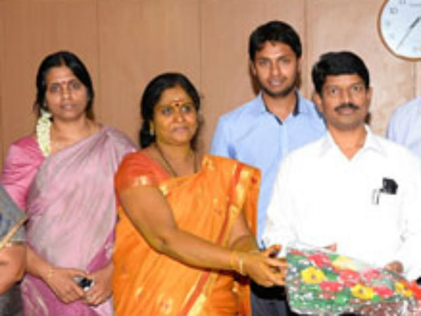 டார்ச்சர் கொடுப்பதாக புகார்