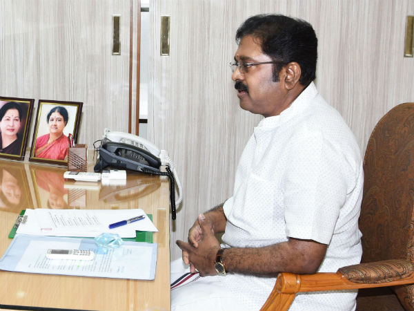  முதல்வர் பதவிக்கான காய் நகர்த்தல் 