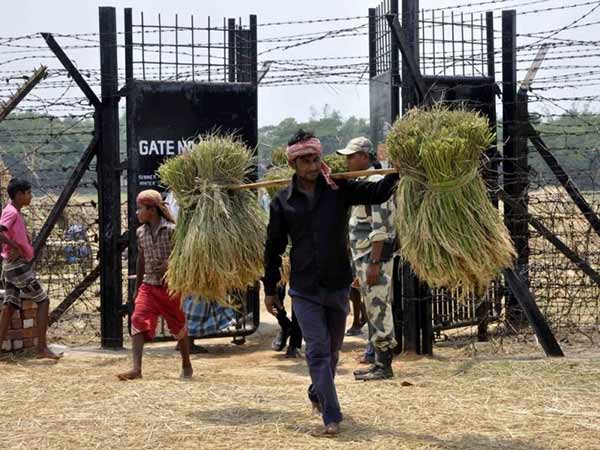 Why friendly state Srilanka attackson Indian Tamils?