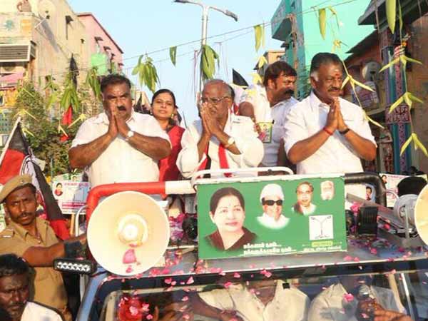 விஜயபாஸ்கர் கண்டுகொள்ளவில்லை